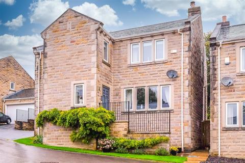 5 bedroom detached house for sale, Wellcroft Gardens, Hipperholme, Halifax