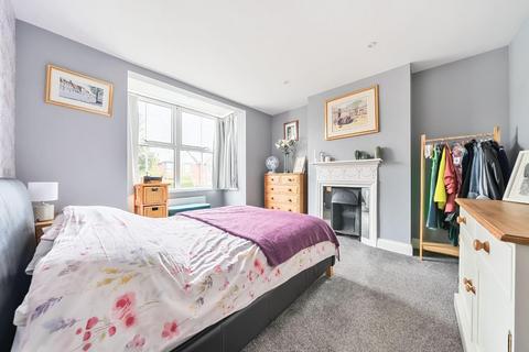 246 Faversham Road, Kennington, Ashford, TN24 9AN