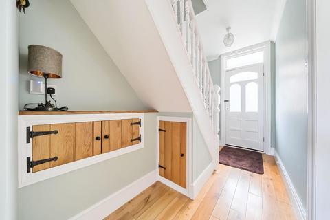 246 Faversham Road, Kennington, Ashford, TN24 9AN