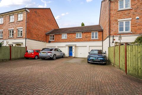 2 bedroom maisonette for sale, Worcester,  Worcestershire,  WR1