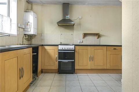 20 Nye Bevan Estate, London, E5 0AG