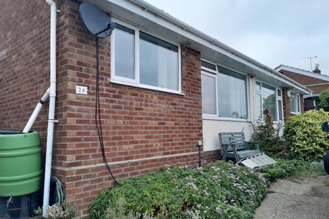 2 bedroom bungalow to rent, Dovedale, Felixstowe