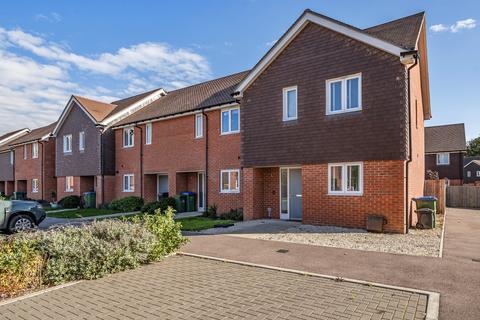 2 bedroom end of terrace house for sale, Daisyfields, Wick, Littlehampton, BN17