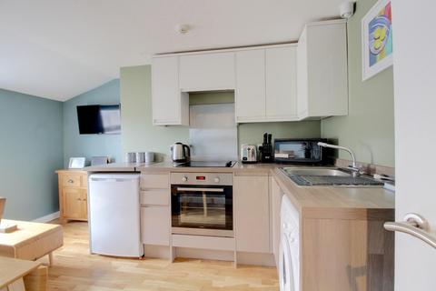 1 bedroom flat to rent, Flat 9 4 Brunswick Road, Hove