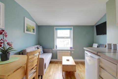 1 bedroom flat to rent, Flat 9 4 Brunswick Road, Hove