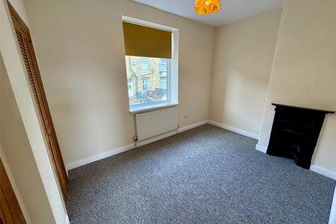 2 bedroom terraced house to rent, Devon Street, Halifax, Calderdale, HX1