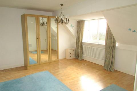 2 bedroom maisonette to rent, 6 The Mount Cleethorpes North East Lincolnshire