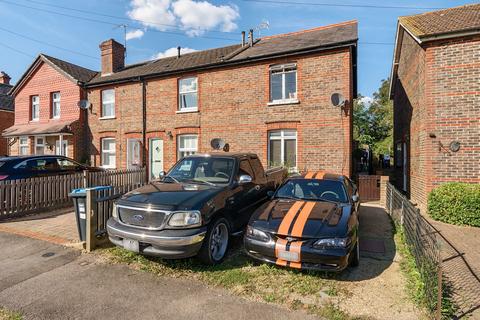 3 bedroom terraced house for sale, Lagham Road, Godstone RH9