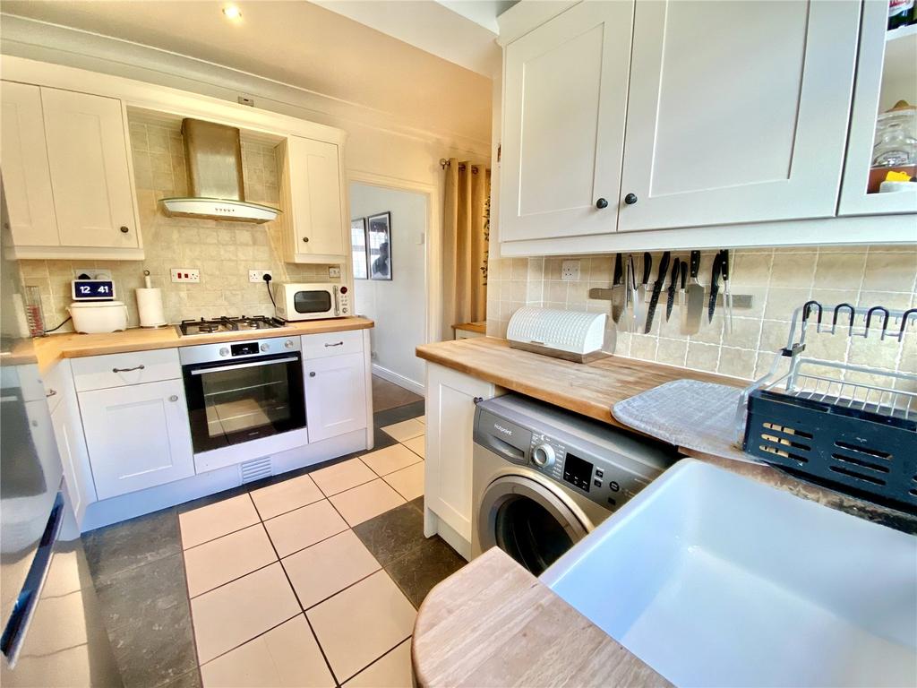 Curran Avenue, Sidcup, Kent, DA15 2 bed semidetached house for sale