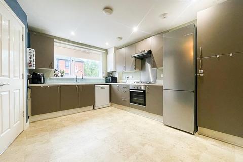 39 Carriage Road, Bredbury, Stockport, SK6 2BB