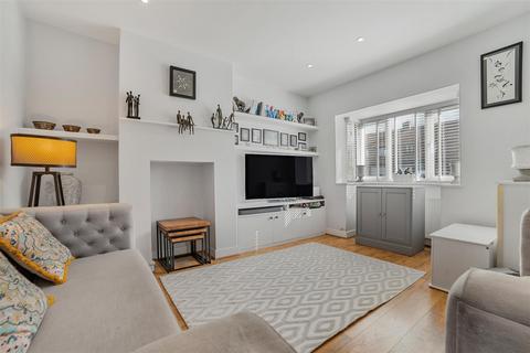 5 East Crescent, Windsor, SL4 5LD