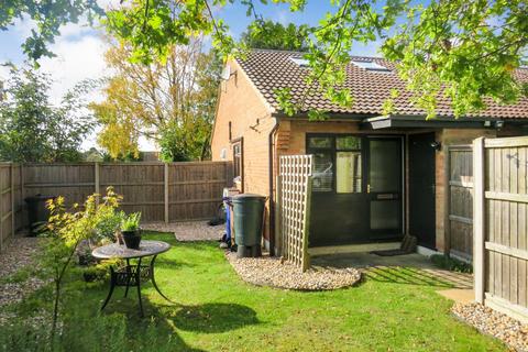 1 bedroom bungalow for sale, Gorse Close, Lakenheath IP27