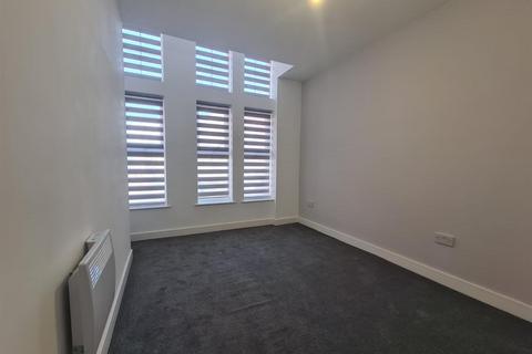 2 bedroom flat to rent, Bradshawgate, Leigh, Wigan, Wigan