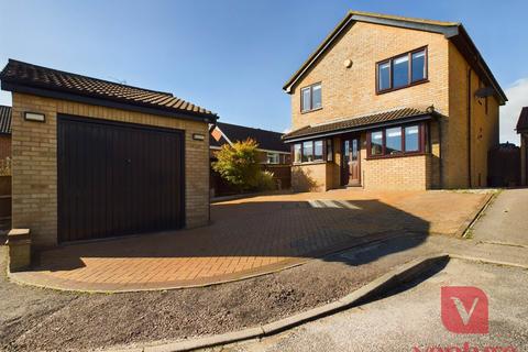 4 bedroom detached house for sale, Woodmere, Luton LU3