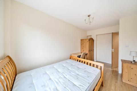 2 bedroom apartment to rent, Oxford Road,  East Oxford,  OX4