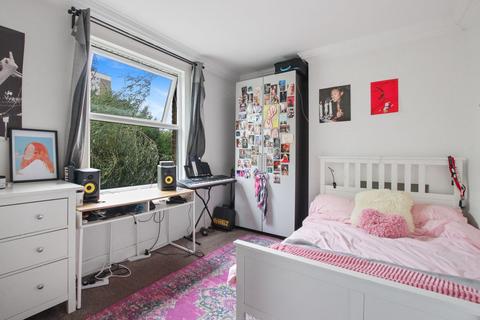 3 bedroom flat for sale, Trinity Road, London N22