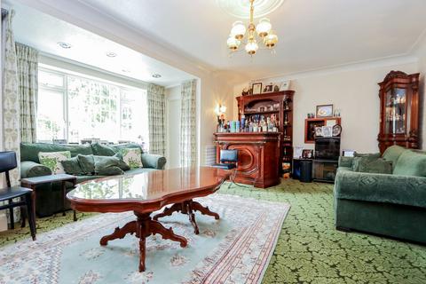 4 bedroom semi-detached house for sale, Brookdale, London, N11