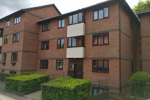 2 bedroom apartment to rent, Oakstead Close, Ipswich