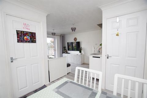 2 bedroom semi-detached house for sale, Olive Grove, Swindon SN25