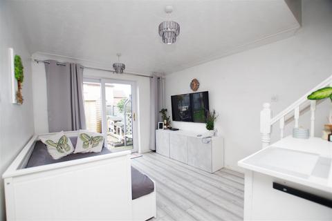 2 bedroom semi-detached house for sale, Olive Grove, Swindon SN25