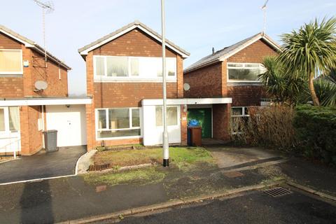 3 bedroom detached house to rent, The Eyrie, Burton upon Trent DE15