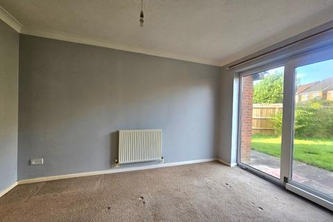 4 Mill Meadow, Northampton, NN2 7BA