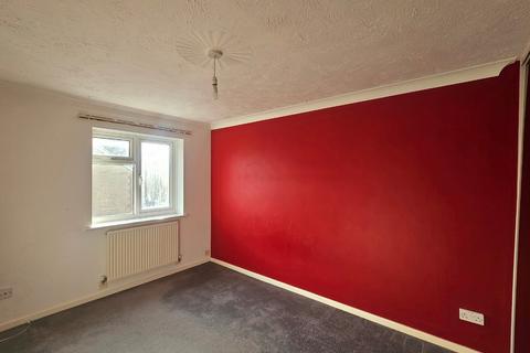 4 Mill Meadow, Northampton, NN2 7BA
