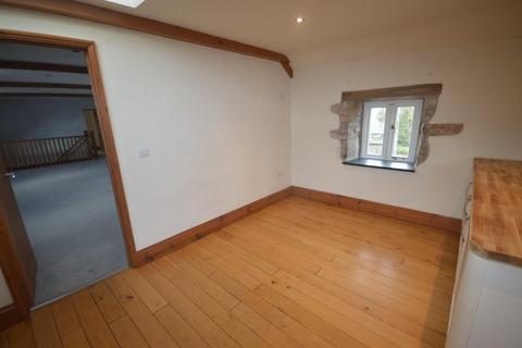 4 bedroom barn conversion to rent, Menherion