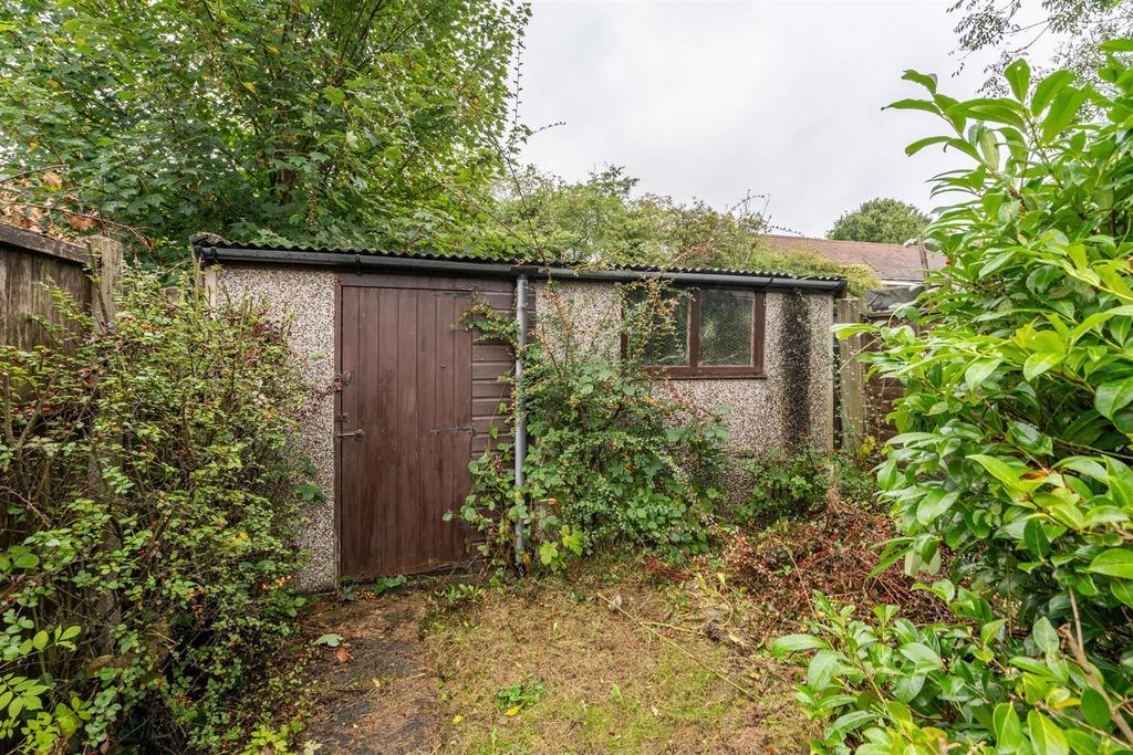 334 Gospel Lane, Acocks Green,B27 7 AJ 14.jpg