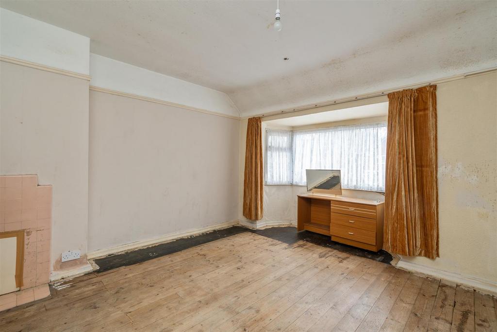 334 Gospel Lane, Acocks Green,B27 7 AJ 9.jpg