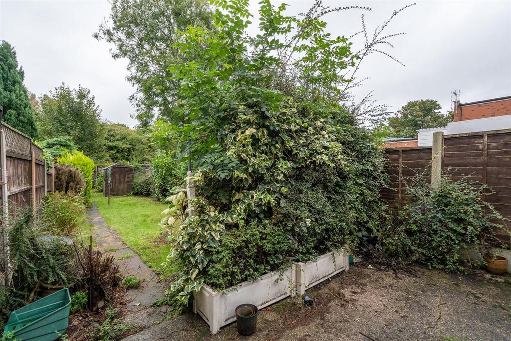 334 Gospel Lane, Acocks Green,B27 7 AJ 12.jpg