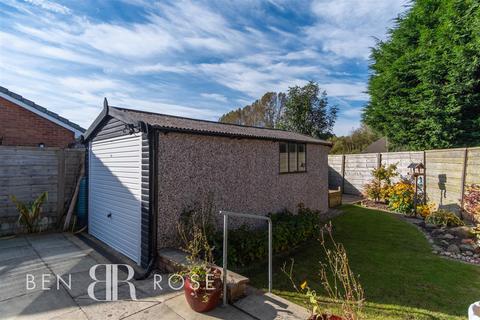 41 Barleyfield, Bamber Bridge, Preston, PR5 8JH