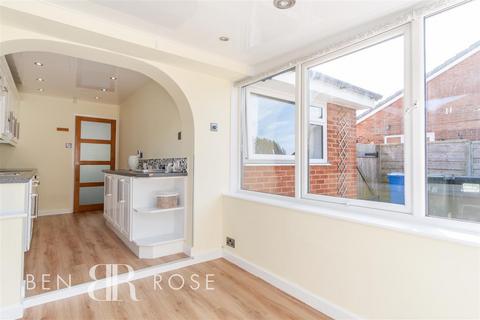 41 Barleyfield, Bamber Bridge, Preston, PR5 8JH