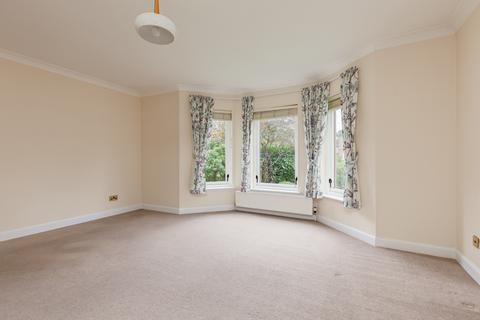 3 bedroom flat for sale, 4/2 Spylaw Road, Edinburgh, EH10 5BH