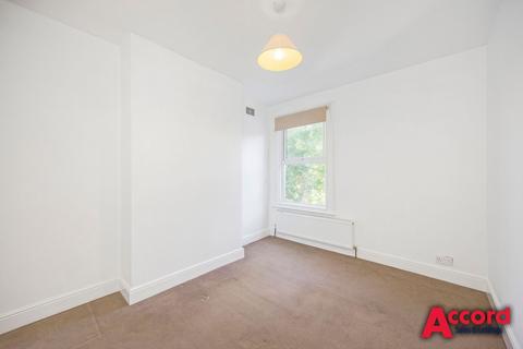 75 Como Street, Romford, RM7 7DT