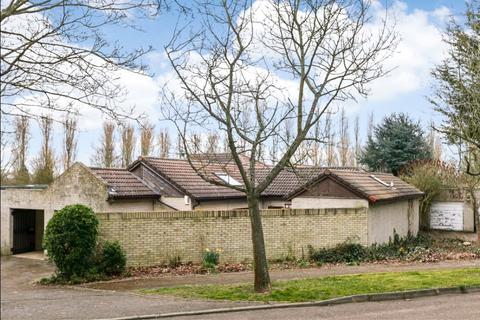 6 bedroom bungalow for sale, Marshworth, Tinkers Bridge, Milton Keynes