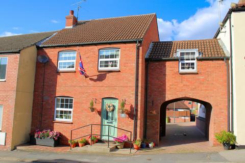 4 High Street, Caistor, Market Rasen, LN7 6TX