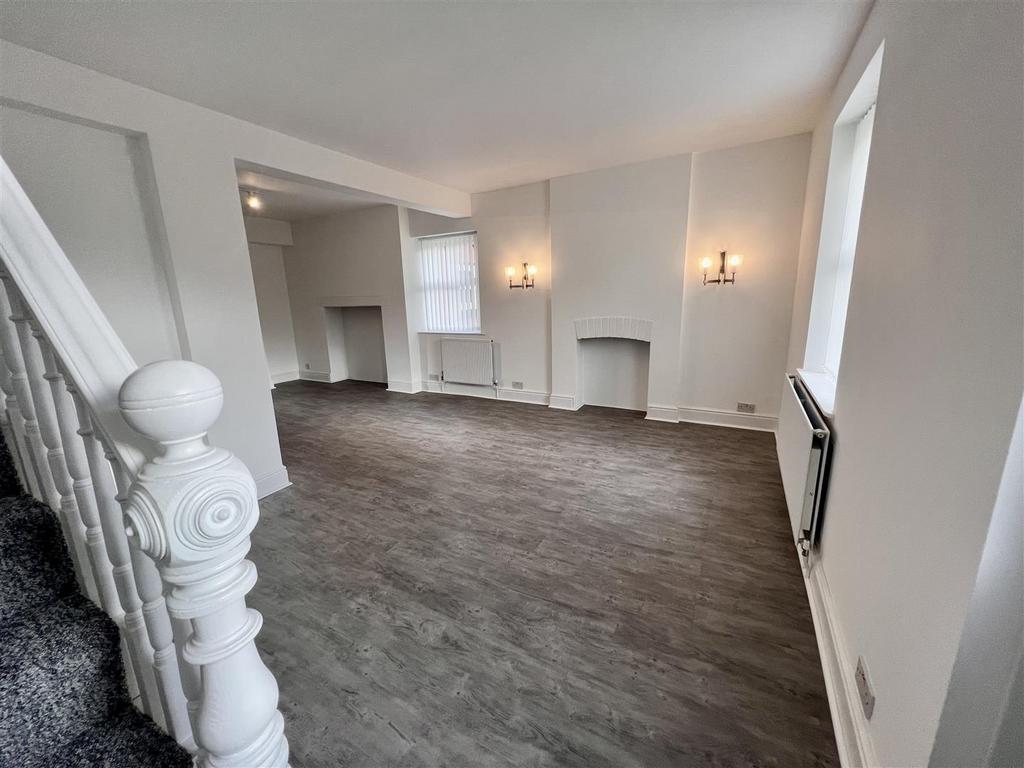 74 AA4 B60-CD3 B-47 D7-B851-B35 C76 A10371.jpeg