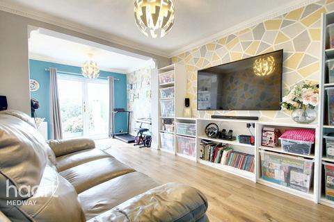 5 bedroom detached house for sale, Burdett Avenue, Gravesend