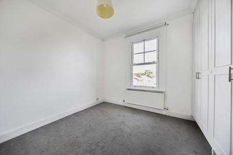 142 Birkbeck Road, Beckenham, BR3 4SS