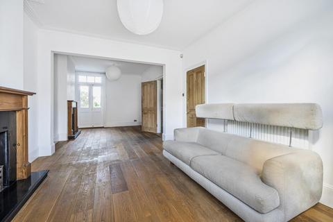 142 Birkbeck Road, Beckenham, BR3 4SS
