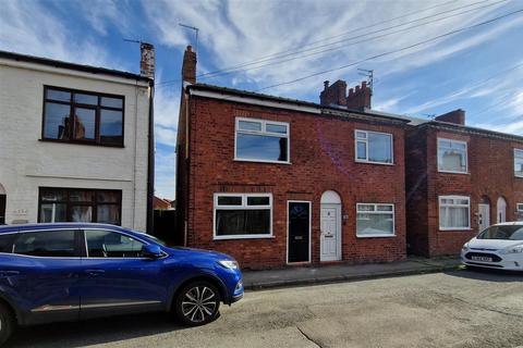 3 bedroom semi-detached house for sale, Dierden Street, Winsford