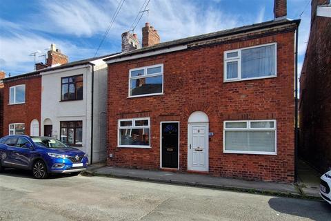 3 bedroom semi-detached house for sale, Dierden Street, Winsford