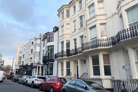 1 bedroom flat to rent, Madeira Place, Brighton BN2