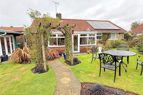 3 bedroom bungalow for sale, Holly Drive, Wick, Littlehampton, West Sussex, BN17