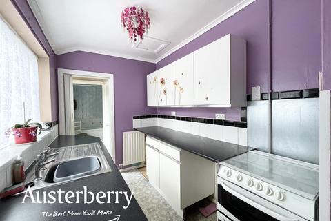 2 bedroom terraced house for sale, Manor Street, Stoke-On-Trent ST4