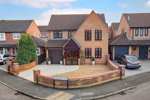 4 bedroom detached house for sale, Sherwood Close, Corby NN17