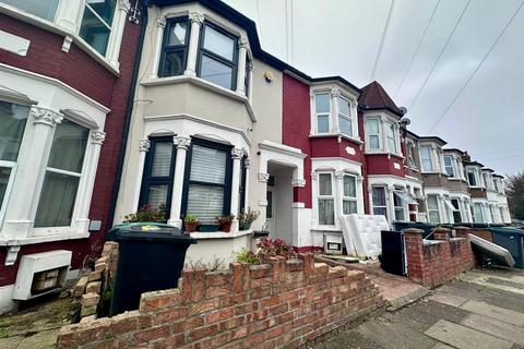 5 bedroom house to rent, Arnold Rd