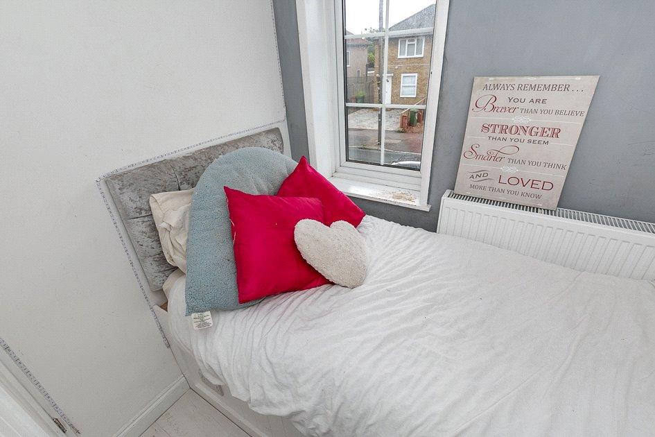 Picture No. 05