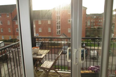 2 bedroom apartment to rent, Ellerman Road, Liverpool L3